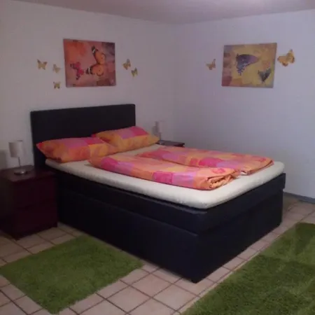 דירה Gaestehaus Kasper קנזינגן