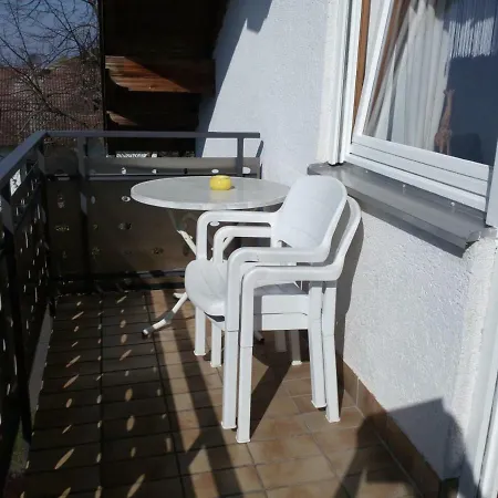 아파트 Gaestehaus Kasper 켄진겐